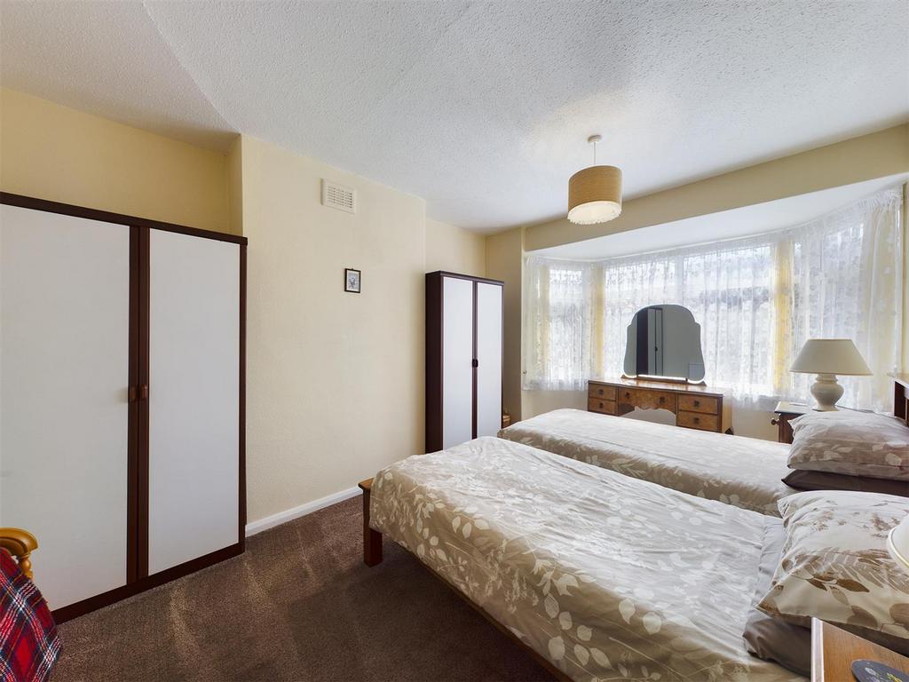 Bedroom: