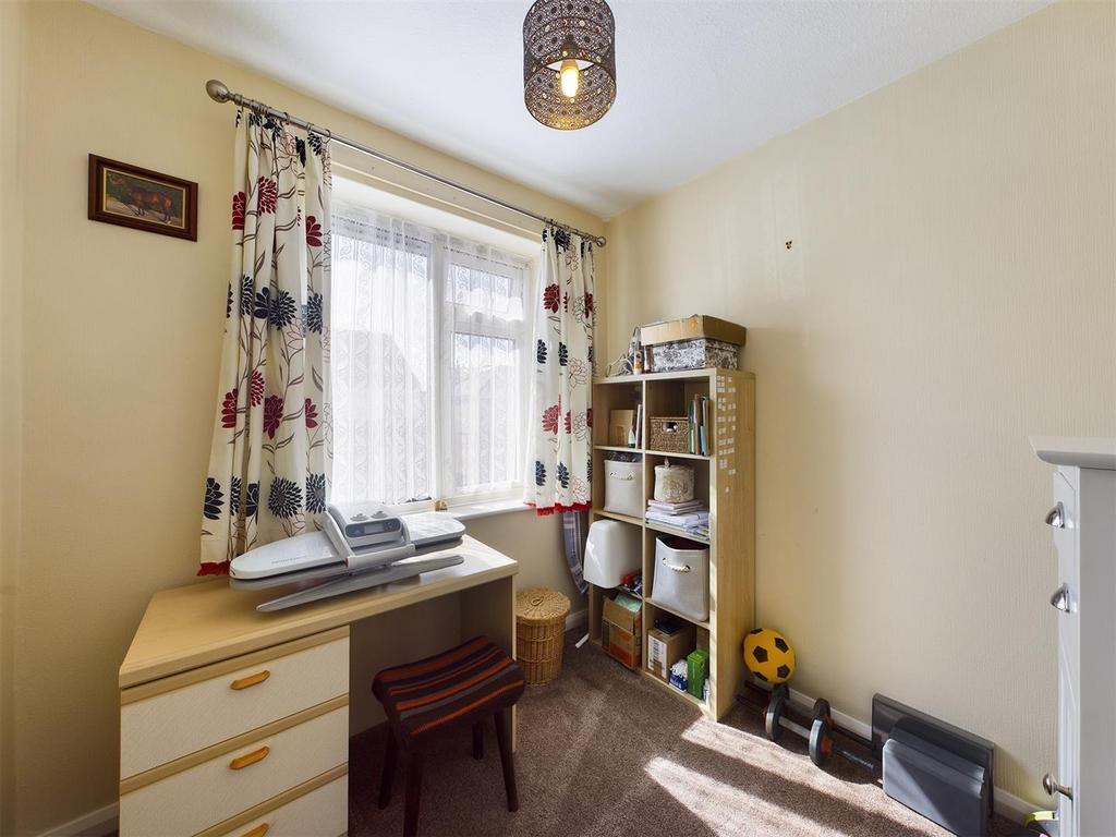 Bedroom: