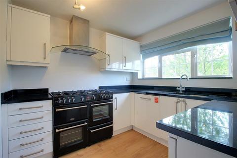 3 bedroom semi-detached house for sale, Rucklers Lane, Kings Langley