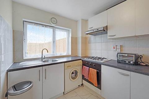 1 bedroom flat for sale, Sycamore Close, London E16