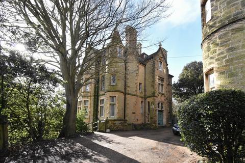 2 bedroom flat for sale, Highlands Gardens, St. Leonards-On-Sea