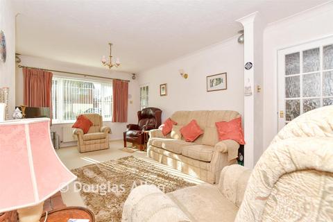 4 bedroom semi-detached house for sale, Plovers Mead, Wyatts Green, Brentwood, Essex