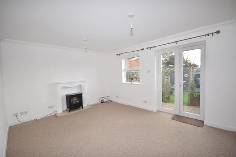 3 bedroom semi-detached house to rent, The Diggings, St. Helens, PO33 1UW