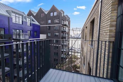 1 bedroom flat to rent, Good Luck Hope, E14