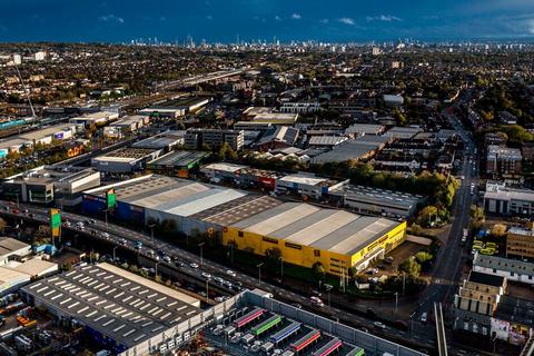 Warehouse to rent, 1000 North Circular Rd London NW2 7JP