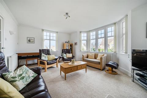 4 bedroom semi-detached house for sale, Manor Road, Keynsham, Bristol