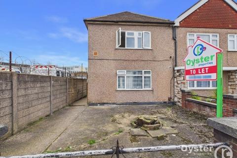 3 bedroom flat to rent, Hertford Road, Enfield, EN3
