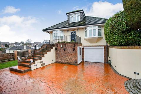 4 bedroom bungalow for sale, Lesney Park, Erith, DA8