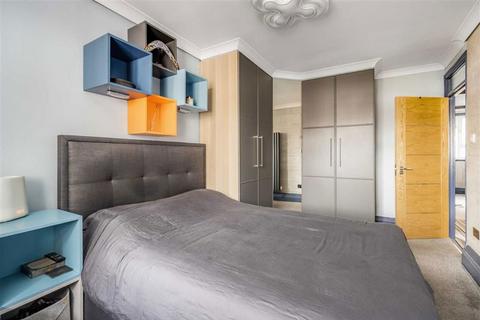 undefined, Weymouth Terrace, London E2