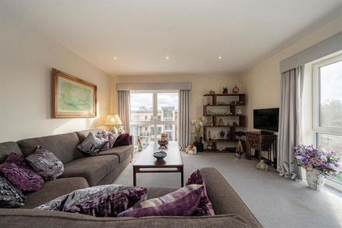 undefined, Blagrove Road, Teddington TW11