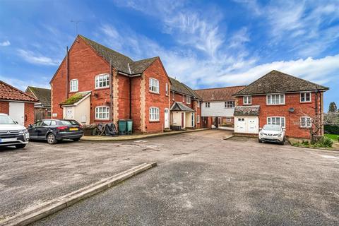 2 bedroom maisonette for sale, Trinity Road, Manningtree