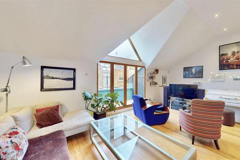 undefined, Murray Mews, London NW1