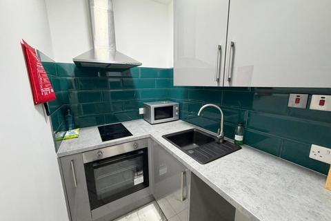 undefined, Cromwell Road, Hounslow