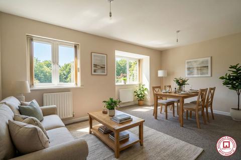 2 bedroom flat for sale, Brandon Court, Wake Green Road, Moseley