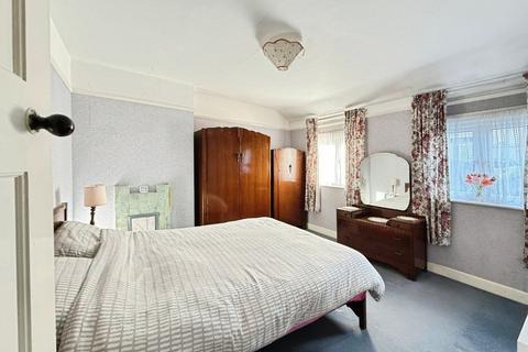 3 bedroom terraced house for sale, Victoria Road, Brimscombe, Stroud