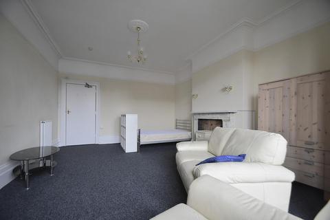 undefined, Room 4 Terrace Road, Newport