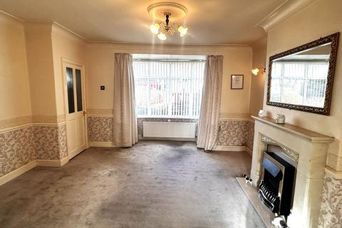 3 bedroom semi-detached house for sale, South View Road, East Bierley, Bradford, West Yorkshire, BD4