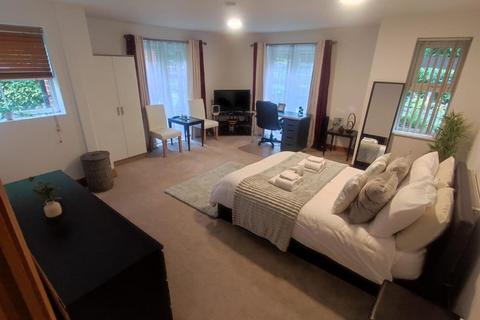 undefined, Dell Court, Northwood HA6