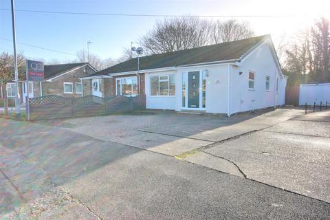 2 bedroom semi-detached bungalow for sale, Fulford Crescent, Willerby, Hull