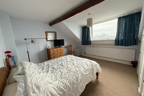 undefined, Beach Road, Rhosneigr, Anglesey, LL64