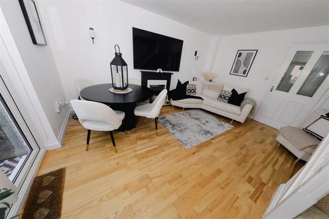 undefined, Woodlea Grove, Glenrothes