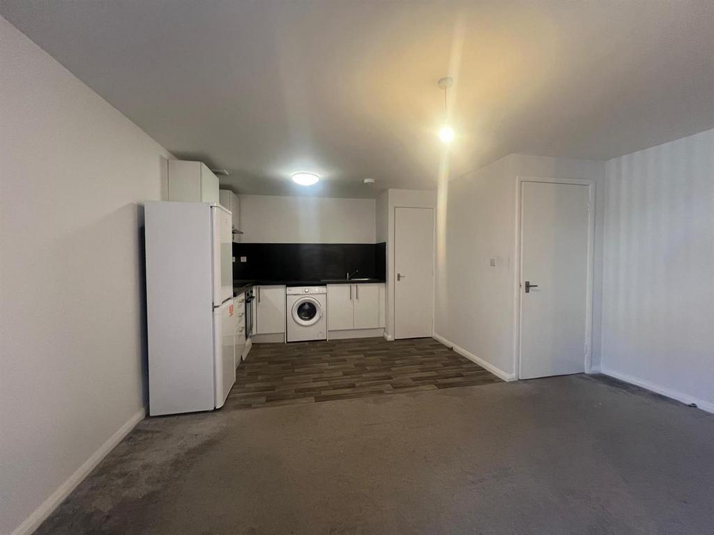 Livingroom:Kitchen.jpg