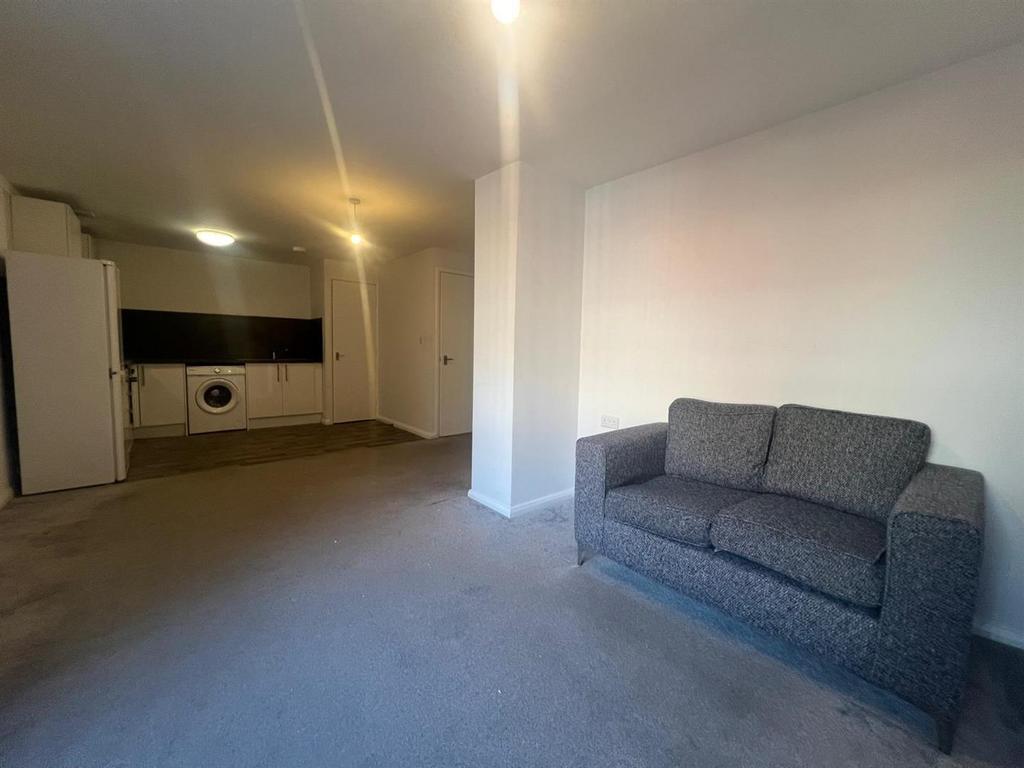 Livingroom.jpg