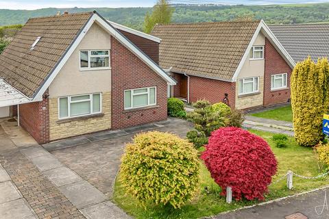 Village Close, Neath