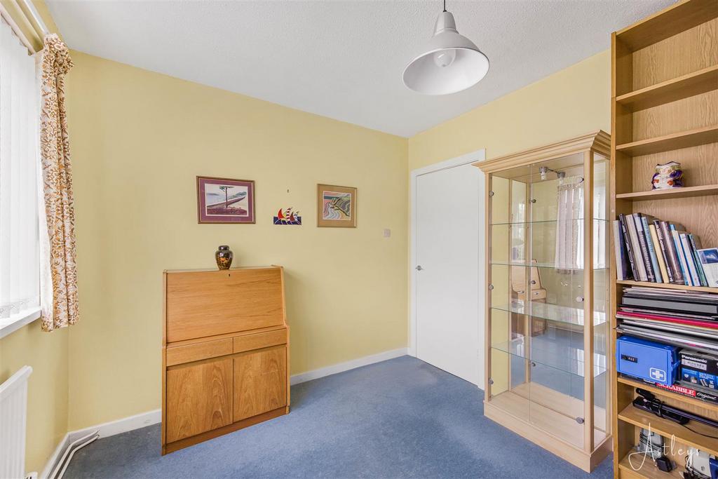 Bedroom 4/sitting room