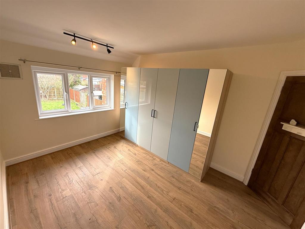 Rear bedroom.JPG