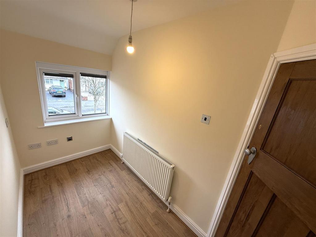 Bedroom 3.JPG