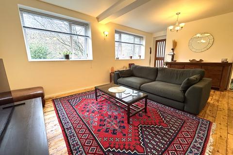3 bedroom apartment for sale, Asgard Drive, Salford, M5