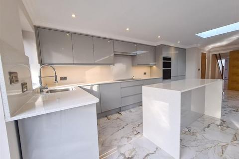undefined, Hastingwood Road, Hastingwood, Harlow