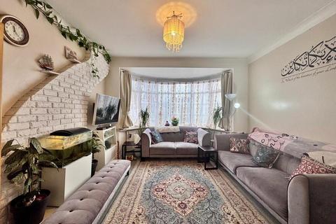 3 bedroom semi-detached house for sale, Fairfields Crescent, London, NW9
