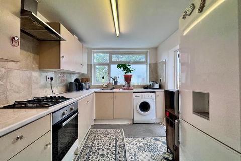 3 bedroom semi-detached house for sale, Fairfields Crescent, London, NW9