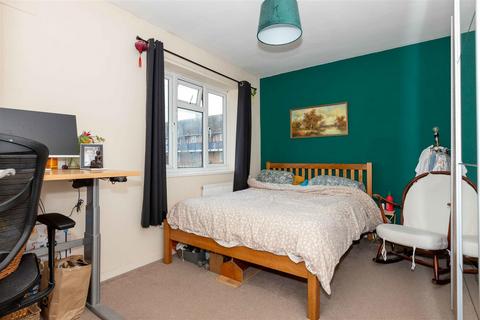 3 bedroom end of terrace house for sale, Maybridge Square, Worthing