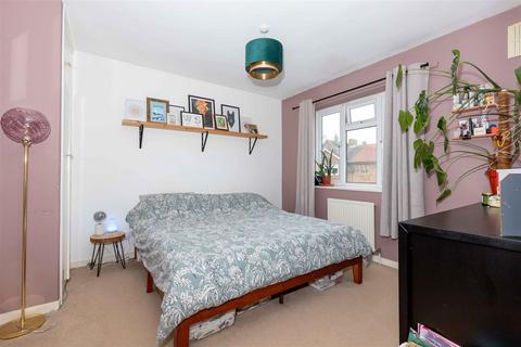 3 bedroom end of terrace house for sale, Maybridge Square, Worthing