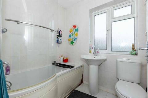 3 bedroom end of terrace house for sale, Maybridge Square, Worthing