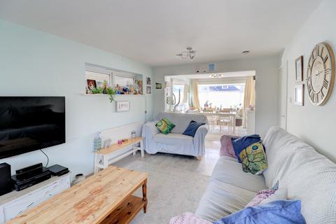 3 bedroom detached house for sale, Wycombe Road, High Wycombe HP15
