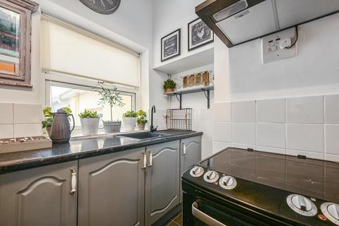 1 bedroom flat for sale, Wilmington Square, Eastbourne BN21