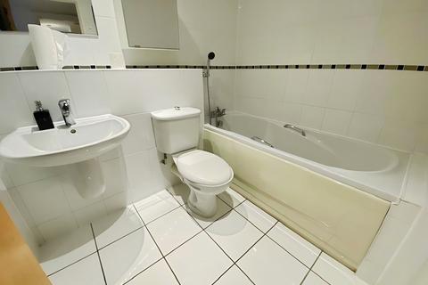 undefined, Neptune Way, Hampshire SO14