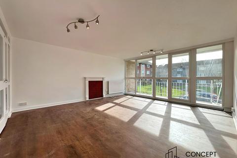 undefined, Basinghall Gardens, Sutton, SM2