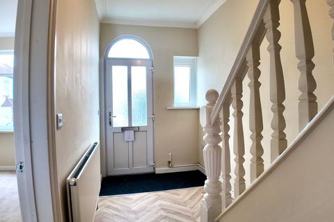 3 bedroom terraced house for sale, Christchurch Road, Newport, NP19