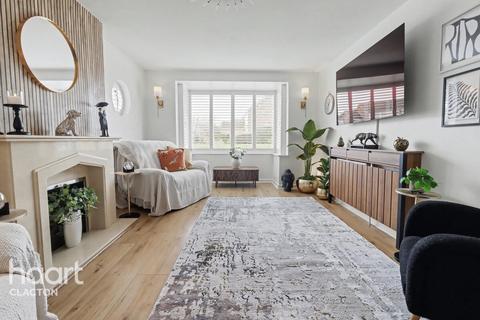 2 bedroom detached bungalow for sale, Burrs Road, Clacton-On-Sea