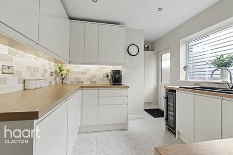 2 bedroom detached bungalow for sale, Burrs Road, Clacton-On-Sea