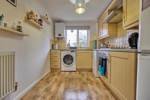 2 bedroom apartment for sale, Barons Court, Kirby Muxloe