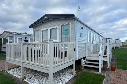 undefined, North Sea Lane, Cleethorpes DN36