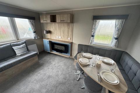undefined, North Sea Lane, Cleethorpes DN36