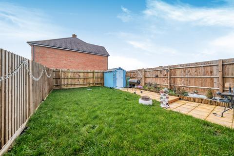 3 bedroom semi-detached house for sale, Jubilee Close, Goffs Oak, Waltham Cross