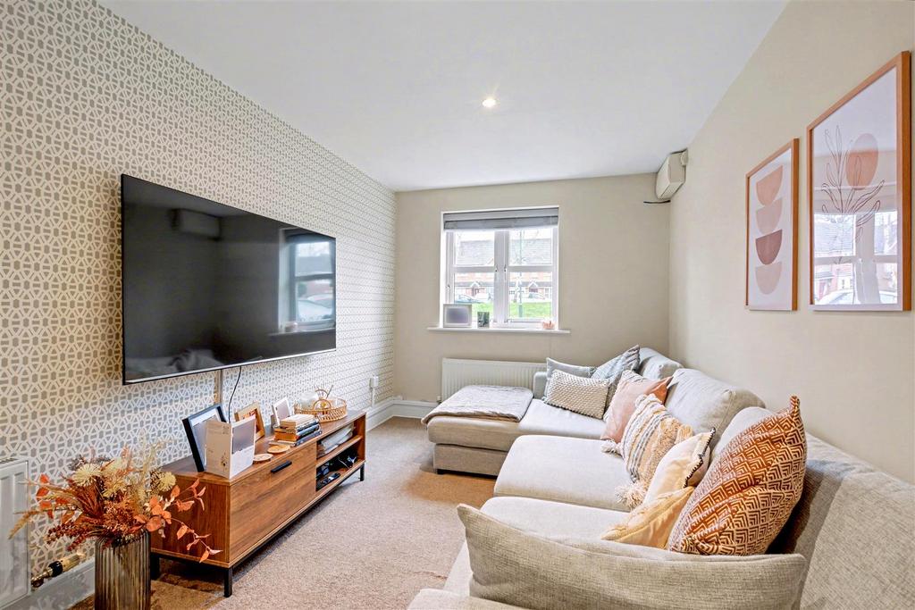 House in Nottingham, New Basford - View 4